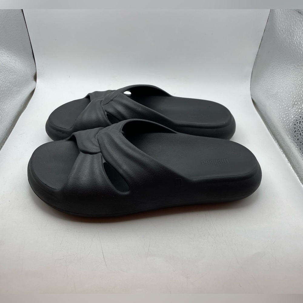 Melissa womens black slide sandals size 5